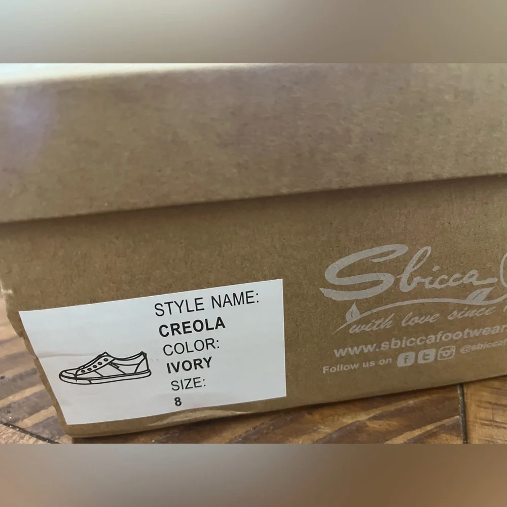 NIB Sbicca Creole Slip On Sneakers in Ivory White - Size 8 - Picture 6 of 6